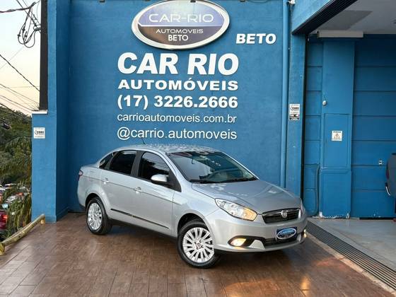 FIAT GRAND SIENA 1.6 MPI ESSENCE 16V FLEX 4P MANUAL FIAT GRAND SIENA 1.6 MPI ESSENCE 16V FLEX 4P MANUAL